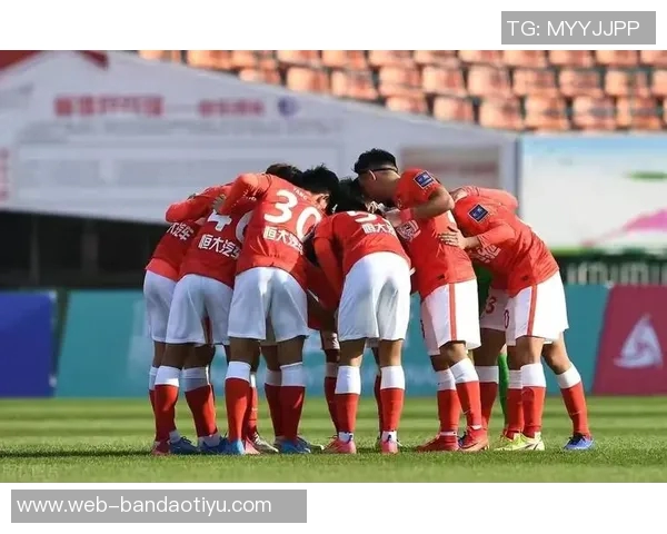 四川队面临危机媒体人呼吁体育局介入托管保障球队未来