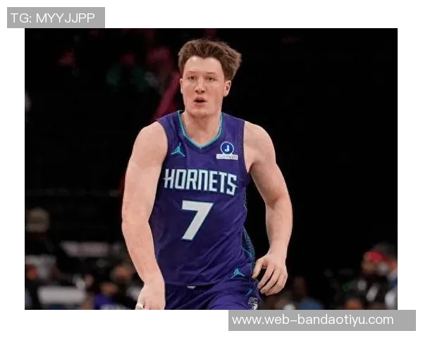 本赛季新秀表现亮眼克尼佩尔领衔20场得分榜鹈鹕双人入围引关注