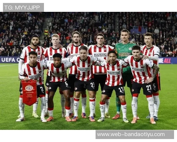 36岁佩里西奇依然火力全开在PSV出场57次打入20球展现实力